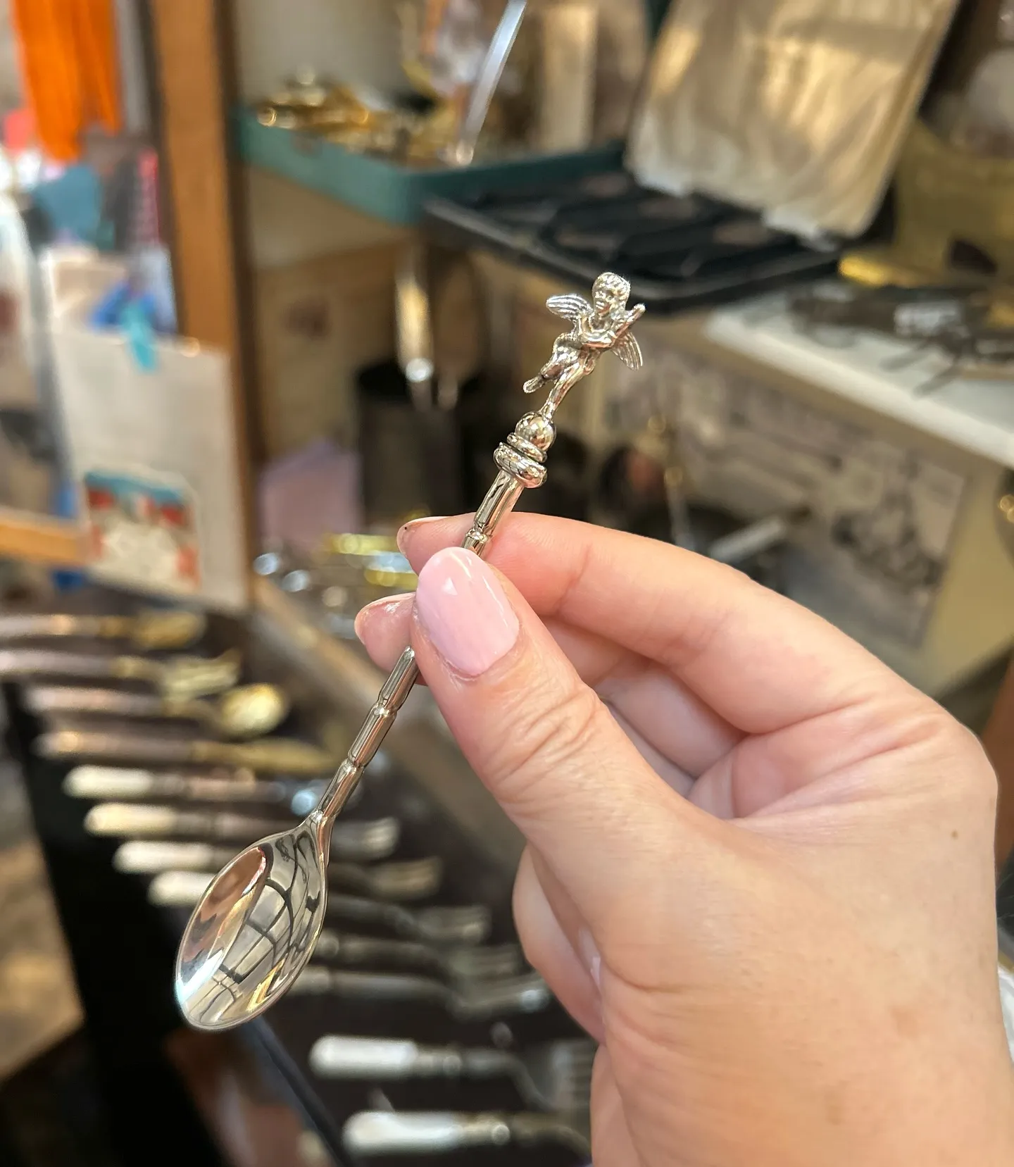 France🇫🇷よりantiqueのカトラリーやスプーン🥄が...