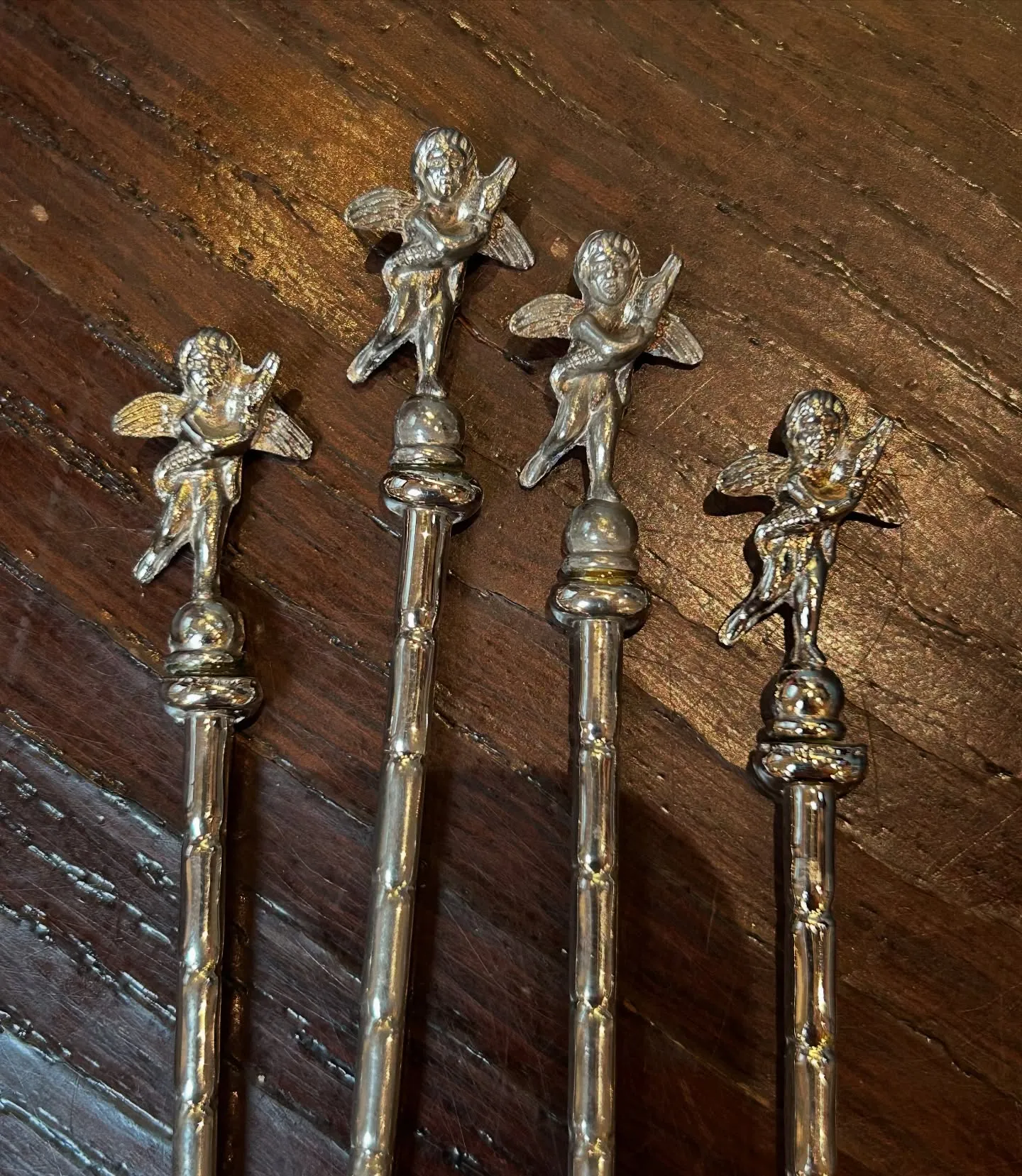 France🇫🇷よりantiqueのカトラリーやスプーン🥄が...